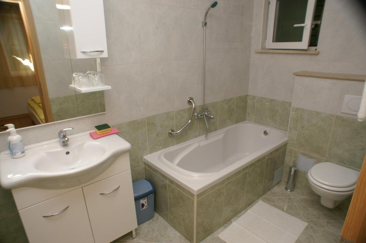 Apartments By The Sea Supetar, Brac - 4274 外观 照片