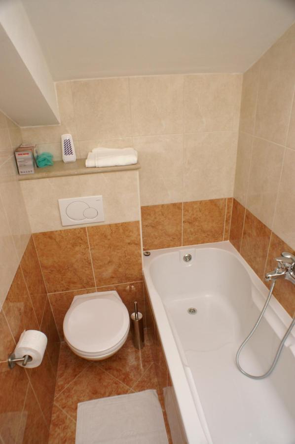 Apartments By The Sea Supetar, Brac - 4274 外观 照片