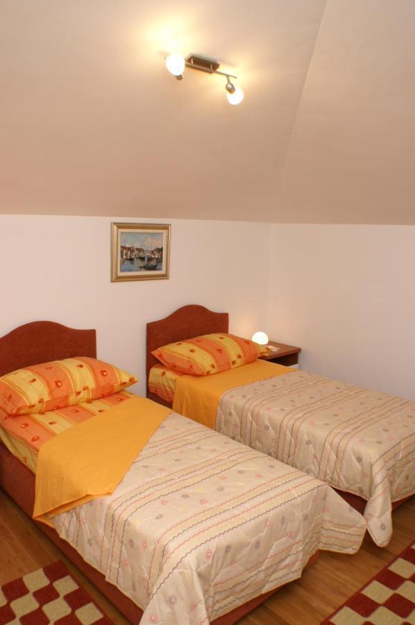Apartments By The Sea Supetar, Brac - 4274 外观 照片
